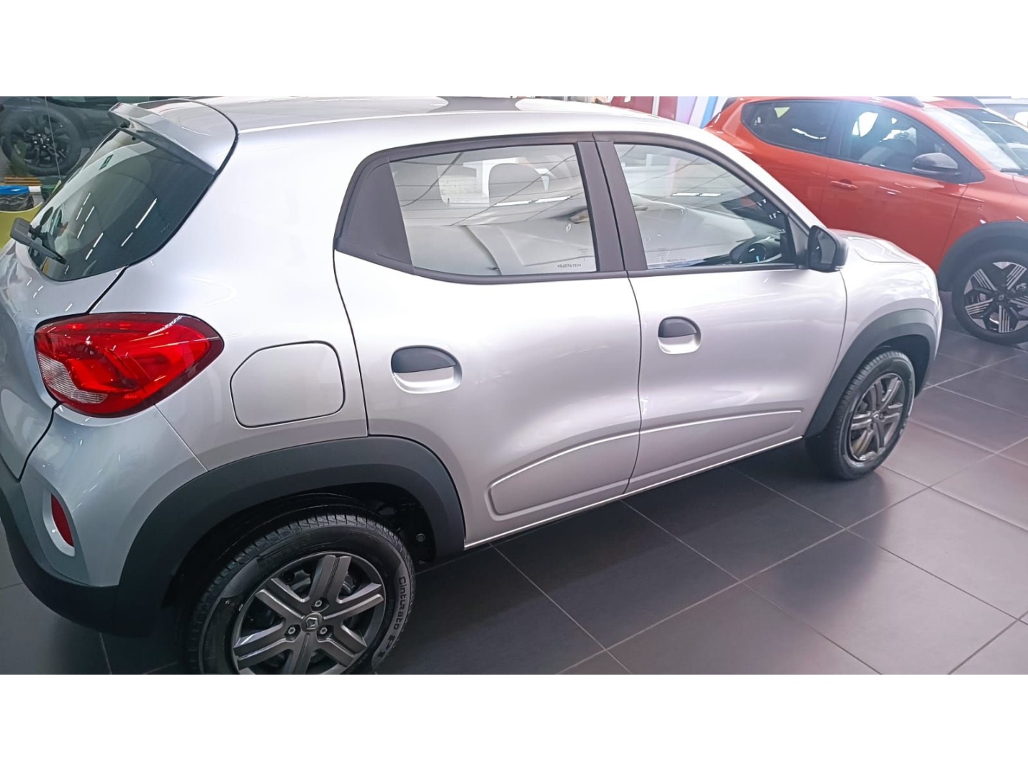 KWID 1.0 12V SCE FLEX ZEN MANUAL2