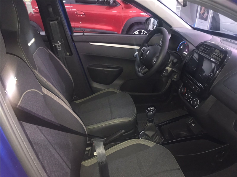 KWID 1.0 12V SCE FLEX OUTSIDER MANUAL5