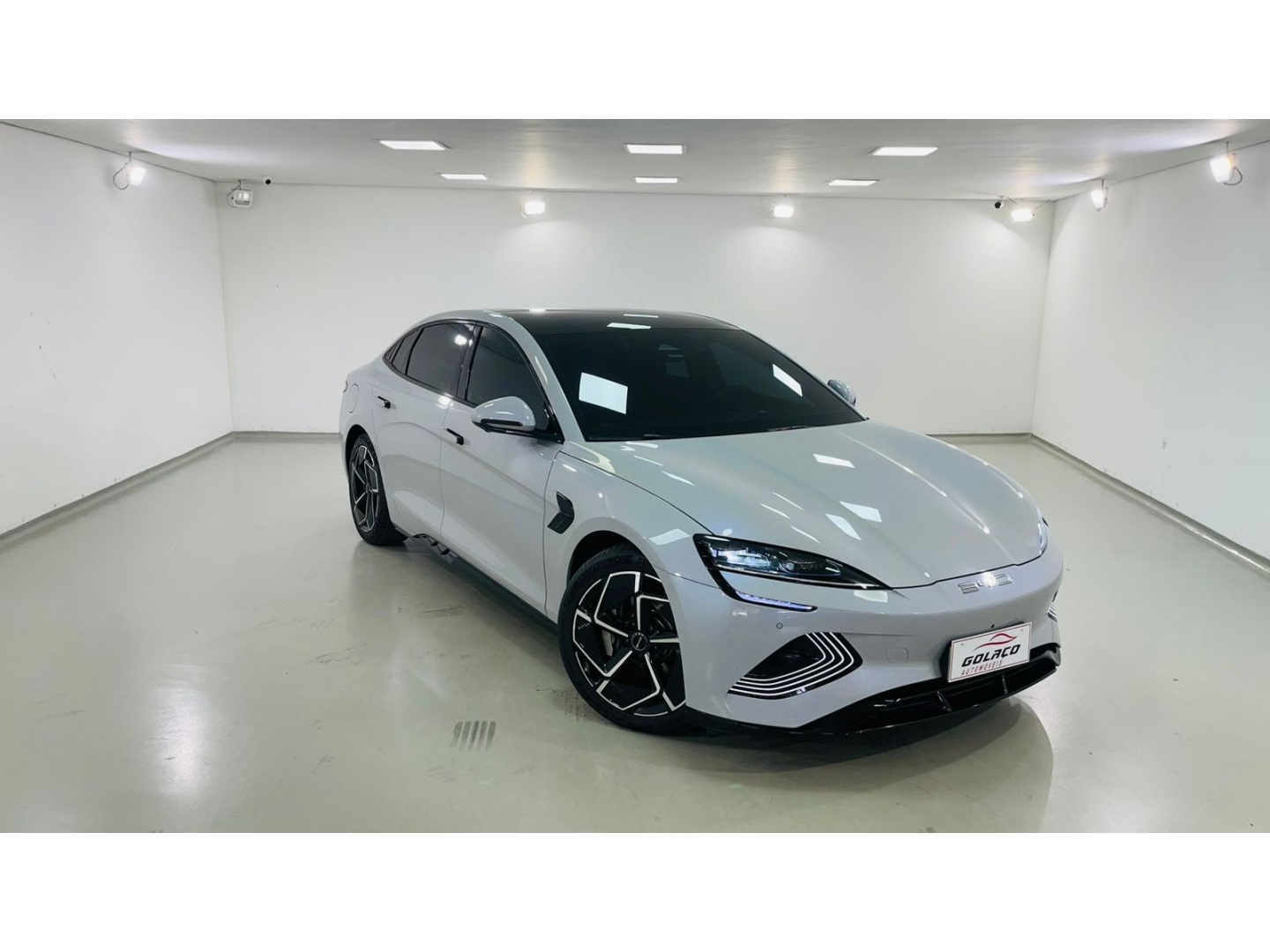 82,5 KW ELÉTRICO AWD