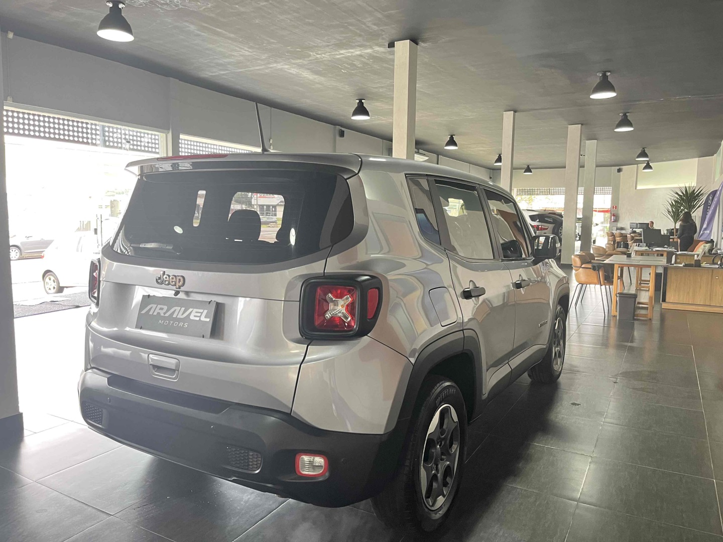 RENEGADE 1.8 16V FLEX 4P AUTOMÁTICO