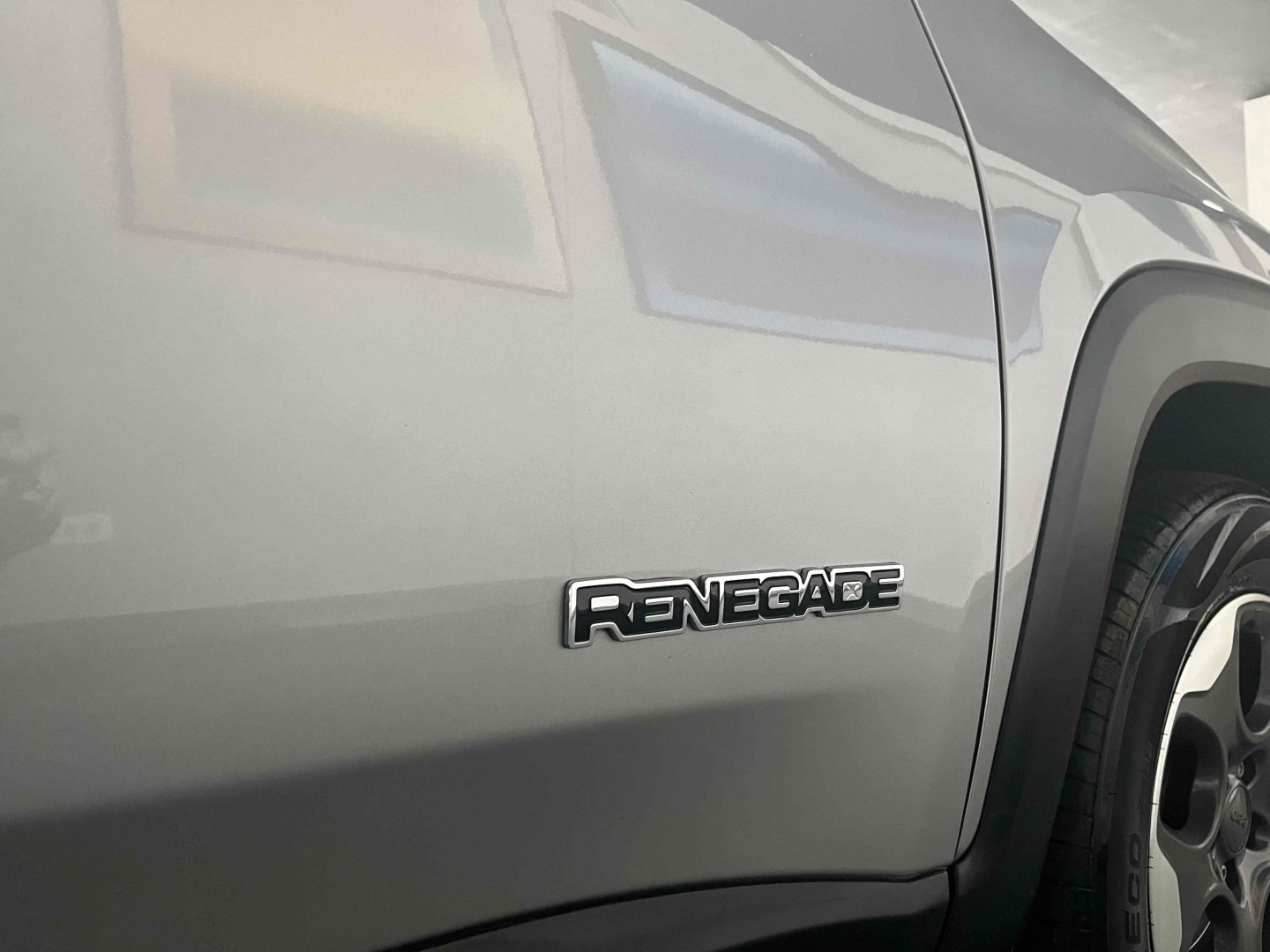 RENEGADE 1.8 16V FLEX 4P AUTOMÁTICO