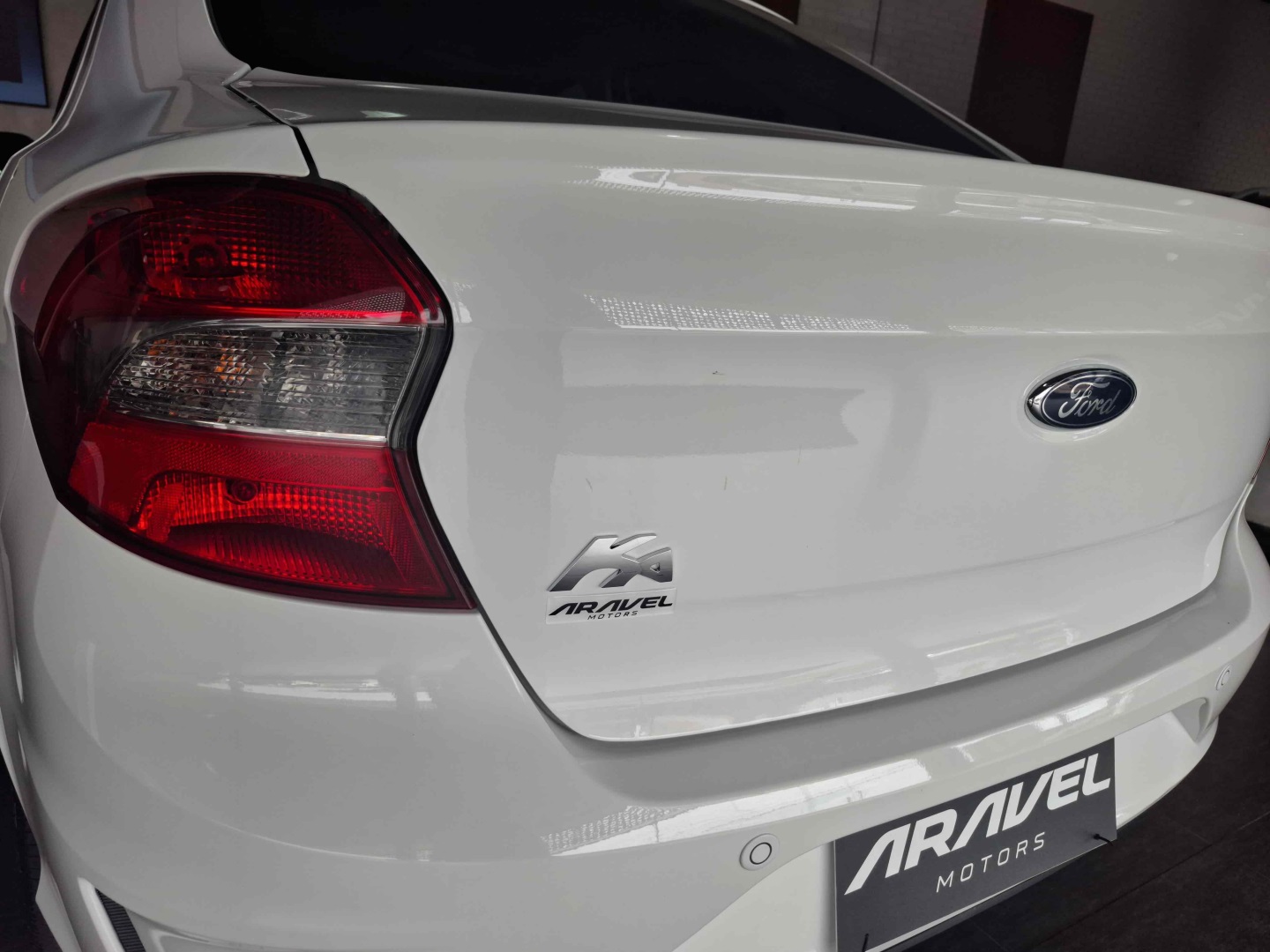 KA 1.5 TI-VCT FLEX SE PLUS SEDAN MANUAL