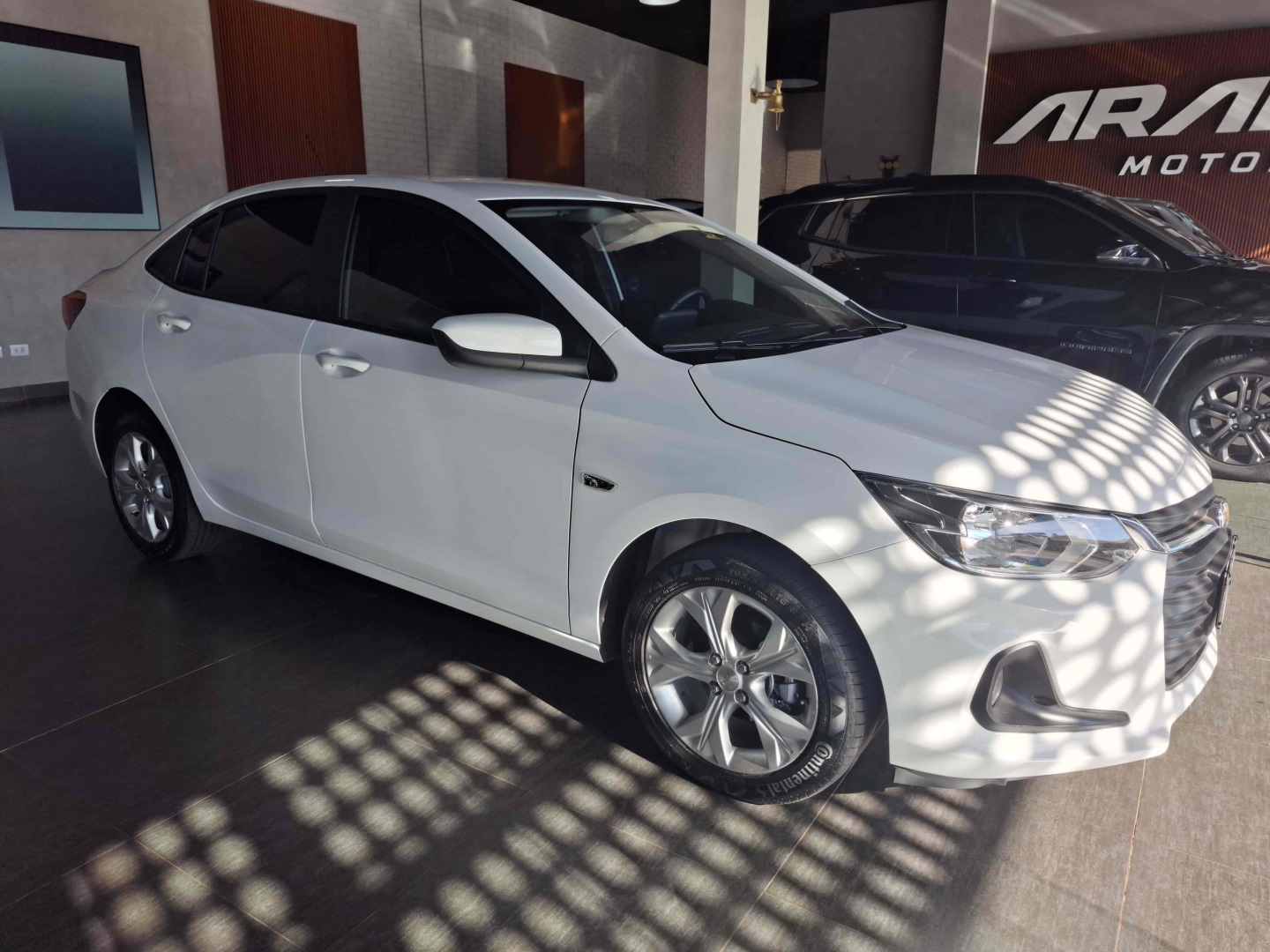 ONIX 1.0 TURBO FLEX PLUS LTZ AUTOMÁTICO