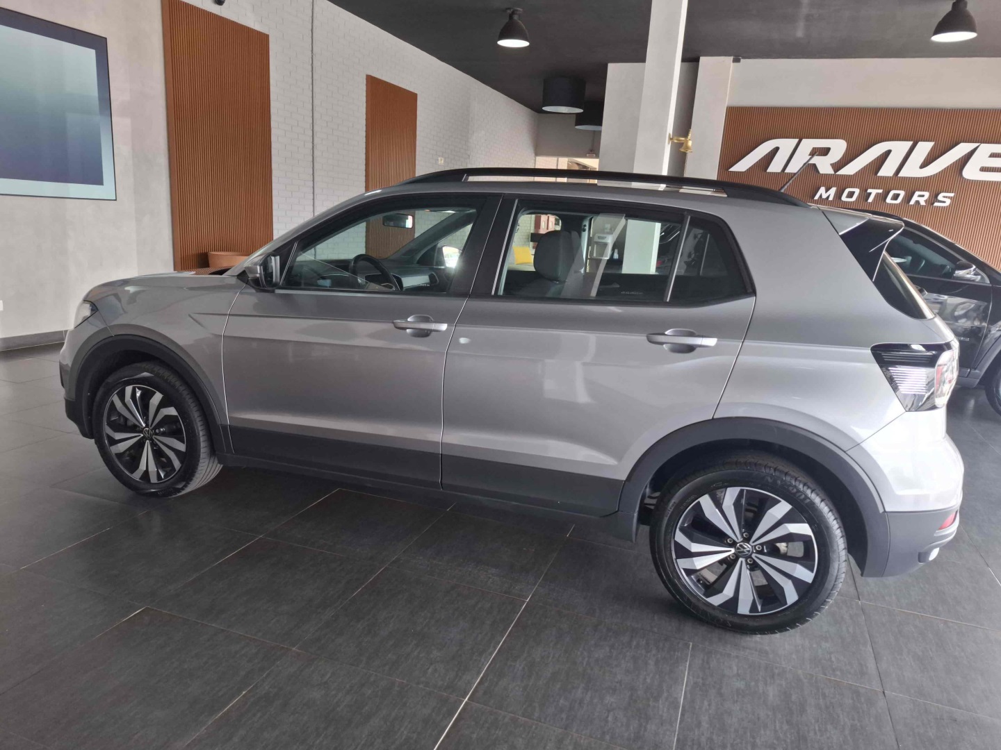 T-CROSS 1.0 200 TSI TOTAL FLEX AUTOMÁTICO