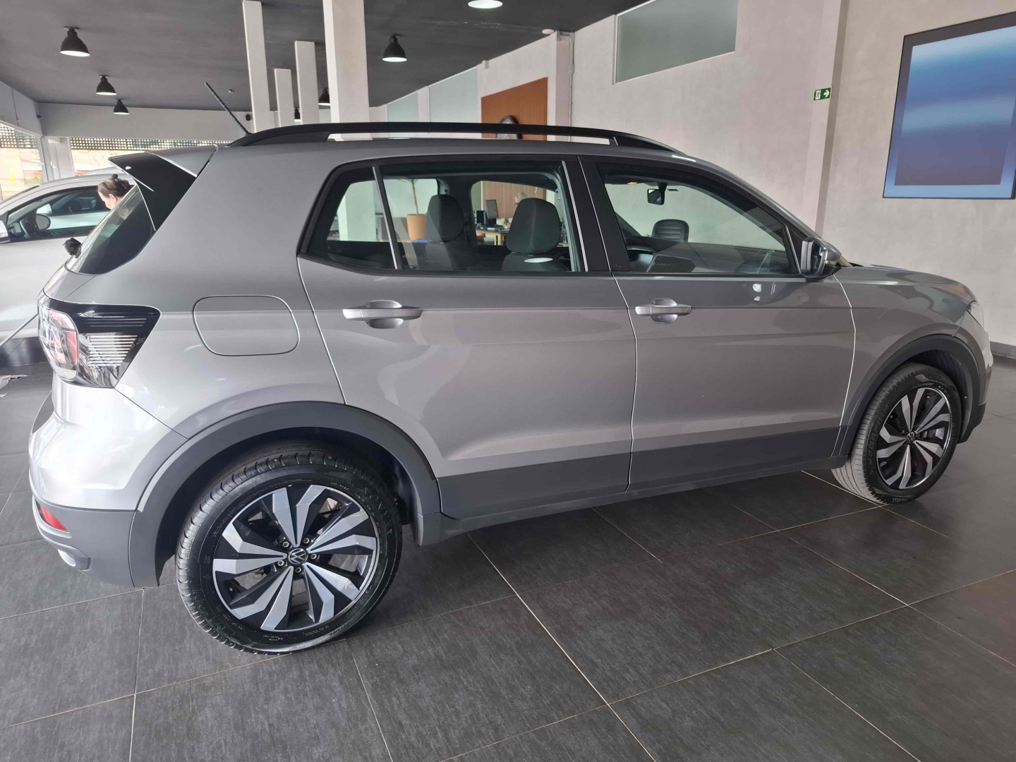 T-CROSS 1.0 200 TSI TOTAL FLEX AUTOMÁTICO