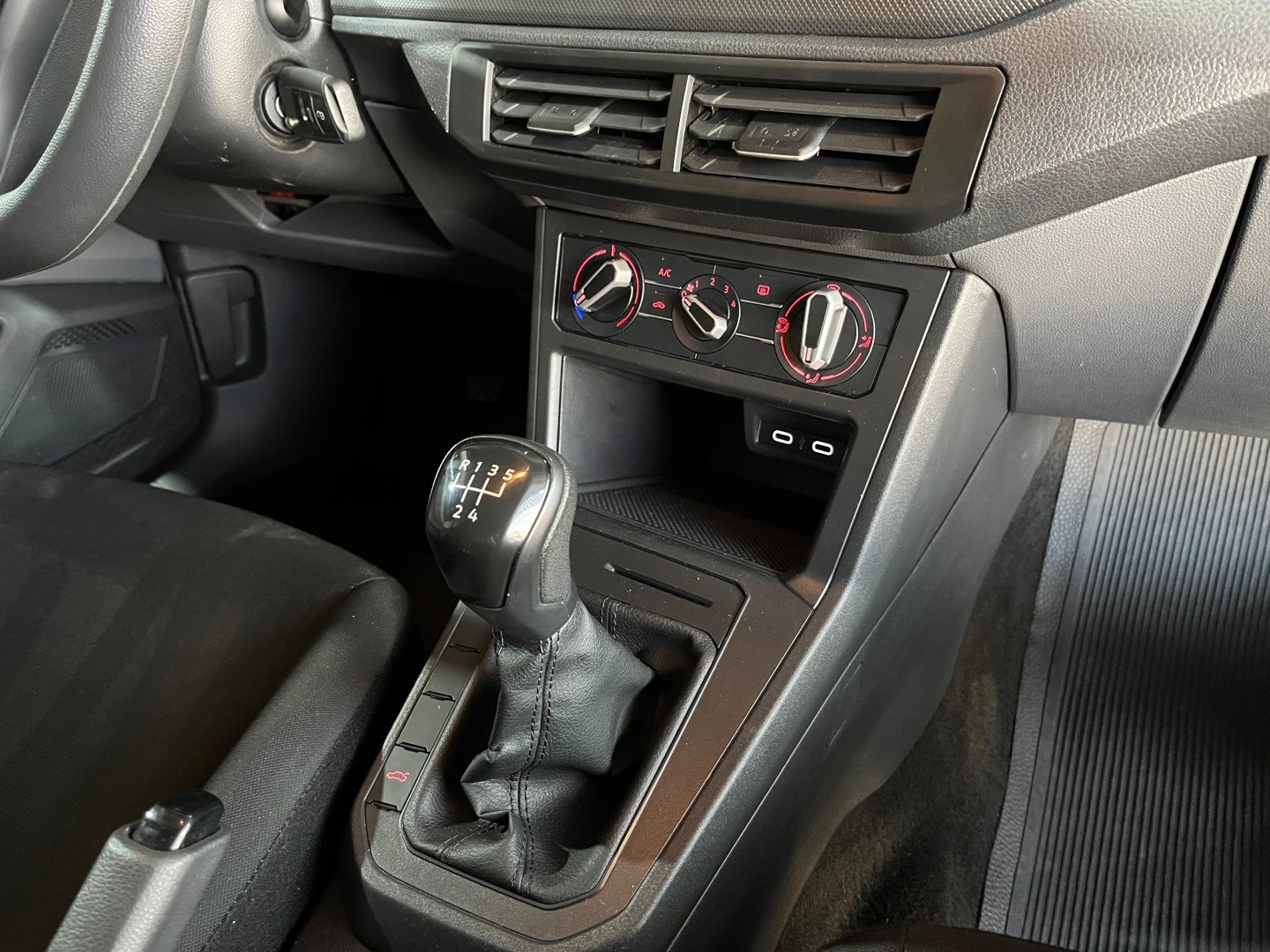 POLO 1.0 MPI MANUAL