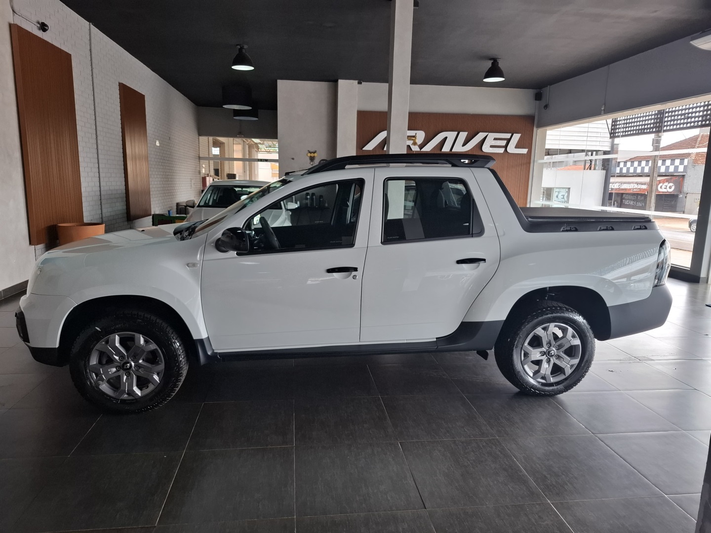 OROCH 1.6 16V SCE FLEX INTENSE MANUAL