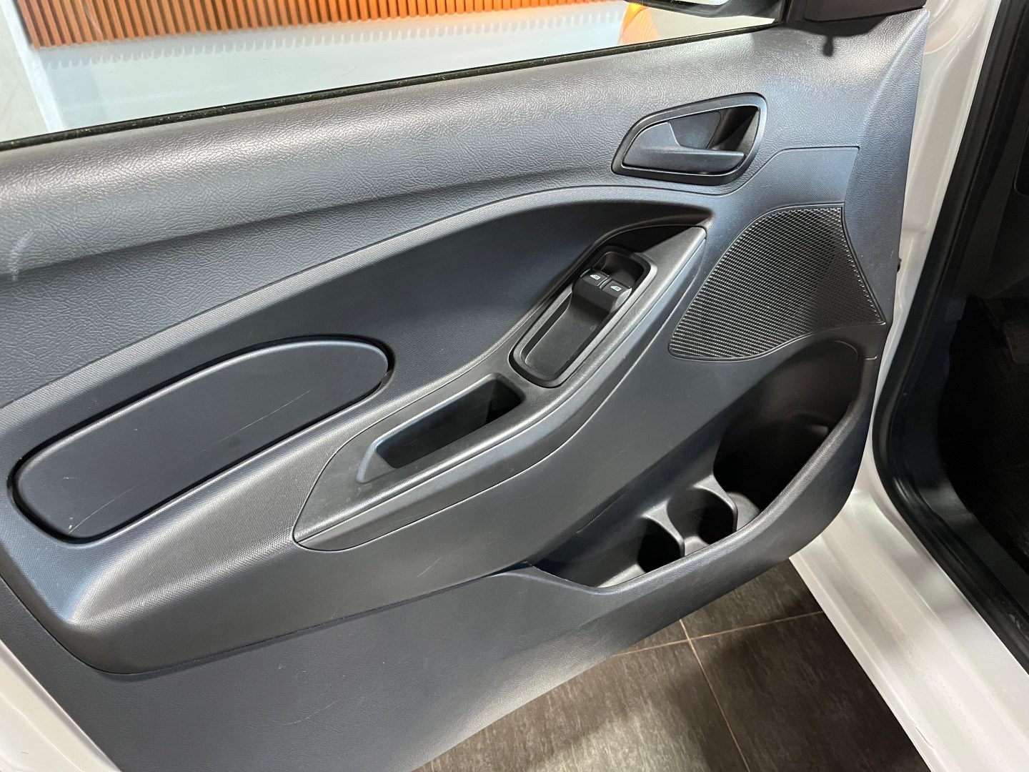 KA 1.0 TI-VCT FLEX SE MANUAL12