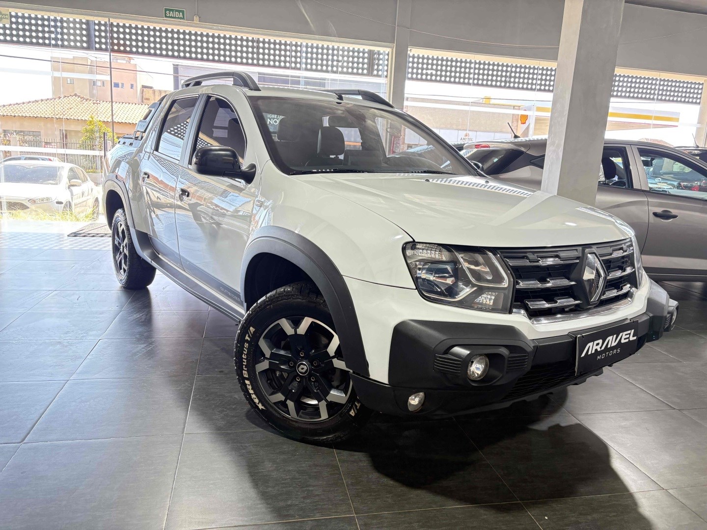 DUSTER OROCH 1.3 TCE OUTSIDER CVT DUSTER OROCH 1.3 TCE OUTSIDER CVT