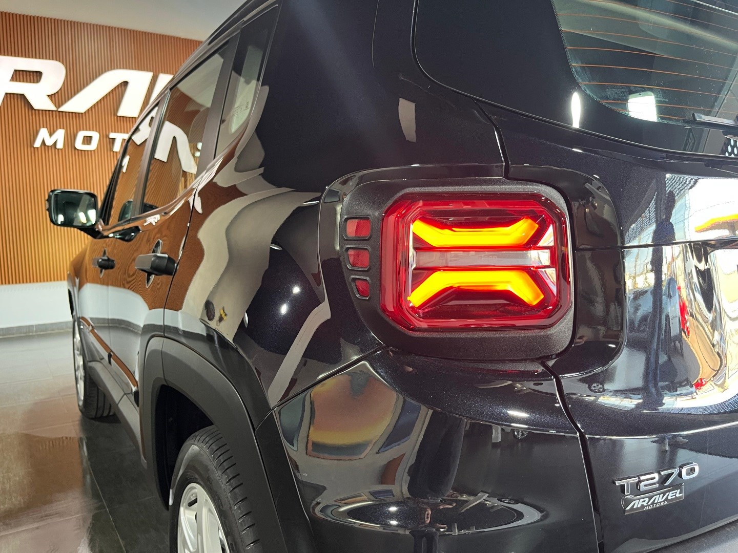 RENEGADE 1.3 T270 TURBO FLEX SPORT AT6