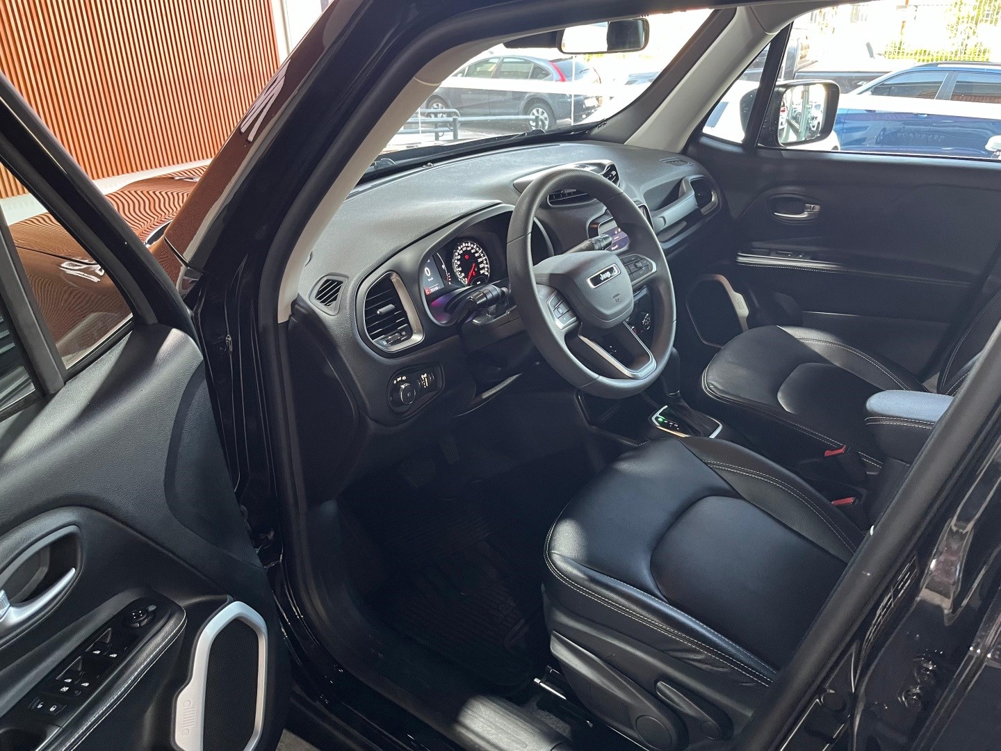 RENEGADE 1.3 T270 TURBO FLEX SPORT AT6