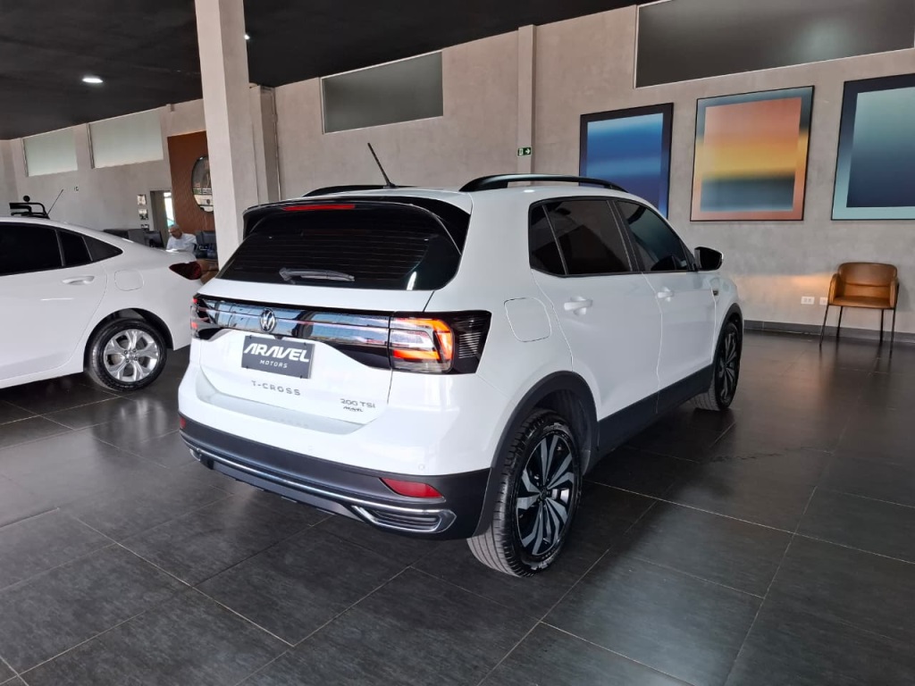 T-CROSS 1.0 200 TSI TOTAL FLEX COMFORTLINE AUTOMÁTICO