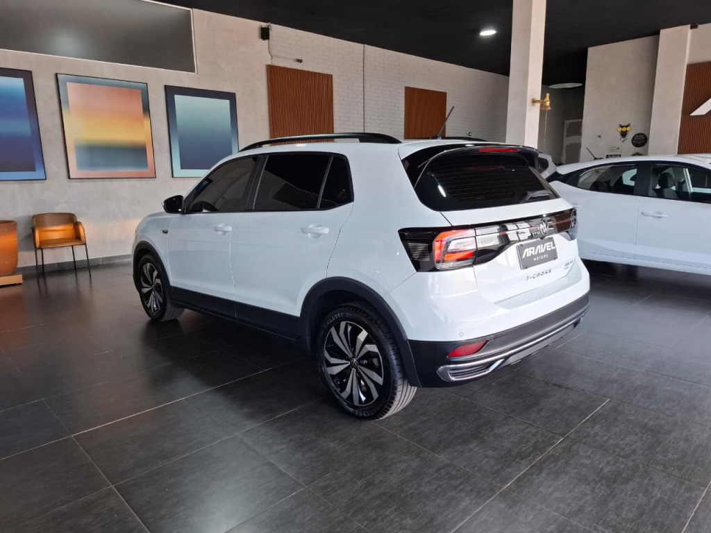 T-CROSS 1.0 200 TSI TOTAL FLEX COMFORTLINE AUTOMÁTICO