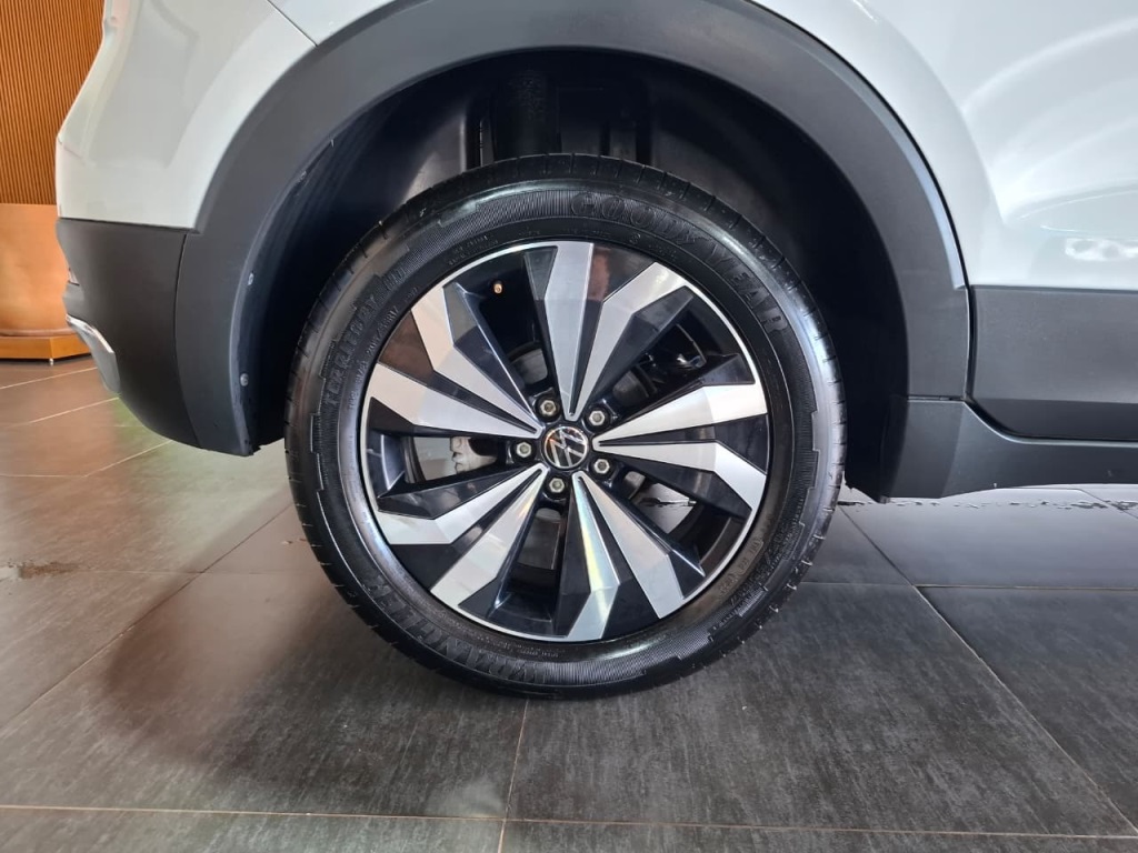 T-CROSS 1.0 200 TSI TOTAL FLEX COMFORTLINE AUTOMÁTICO