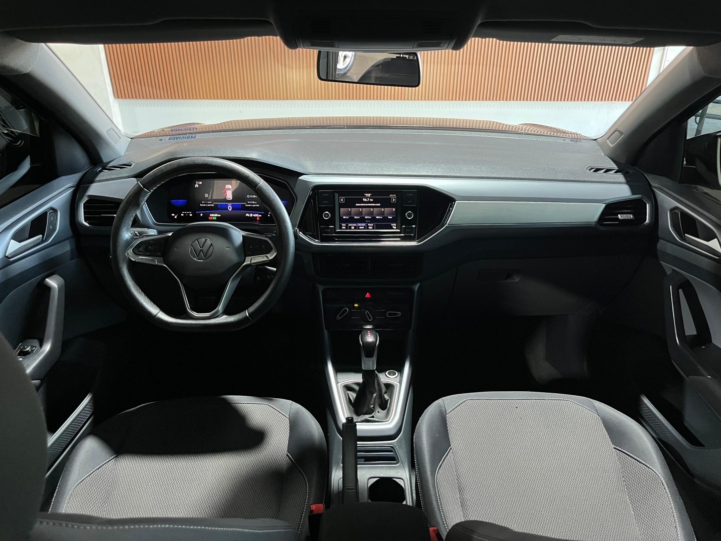 T-CROSS 1.0 200 TSI TOTAL FLEX AUTOMÁTICO