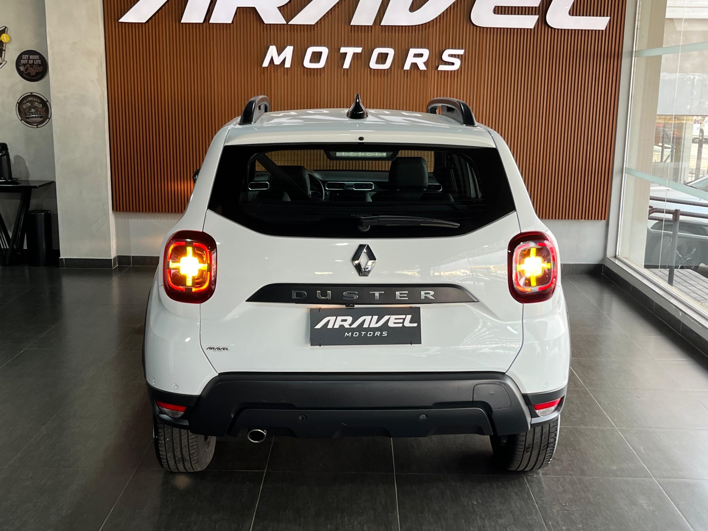 DUSTER 1.6 16V SCE FLEX ICONIC PLUS X-TRONIC