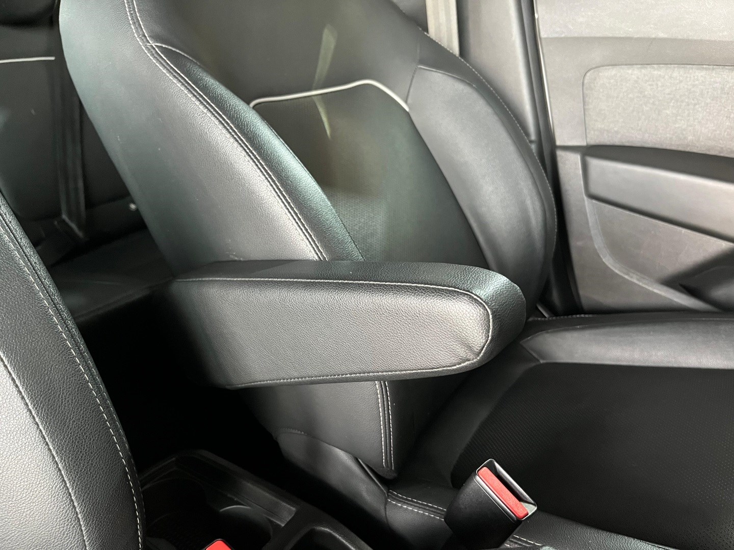 DUSTER 1.6 16V SCE FLEX ICONIC PLUS X-TRONIC