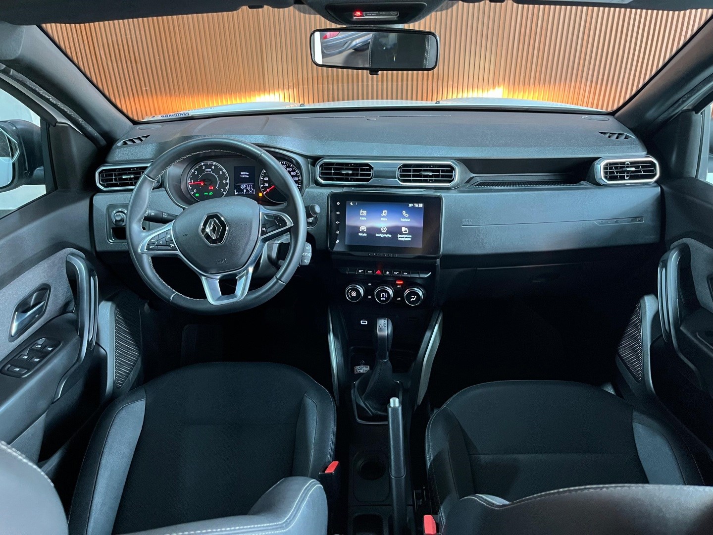 DUSTER 1.6 16V SCE FLEX ICONIC PLUS X-TRONIC
