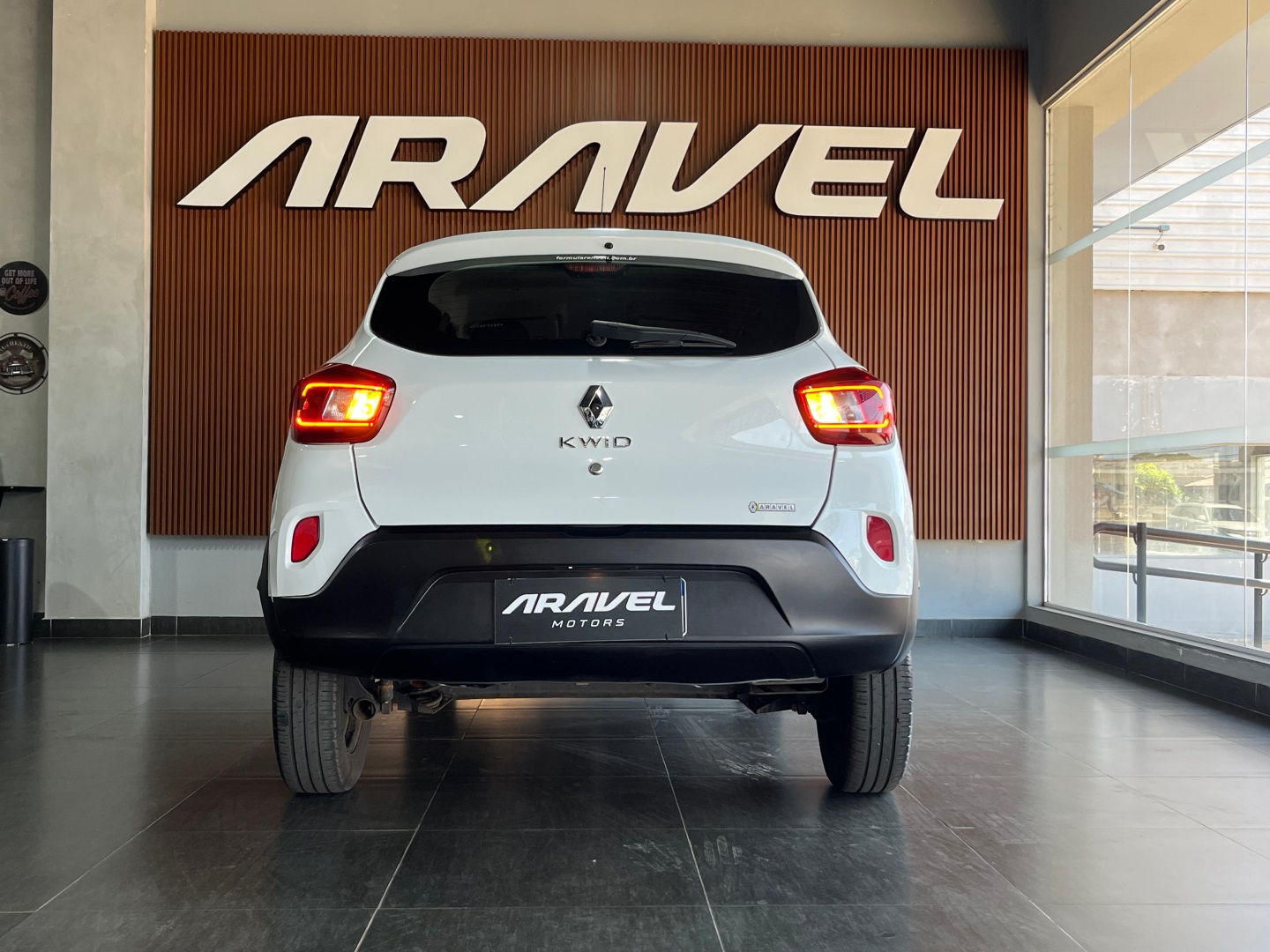 KWID 1.0 12V SCE FLEX INTENSE MANUAL