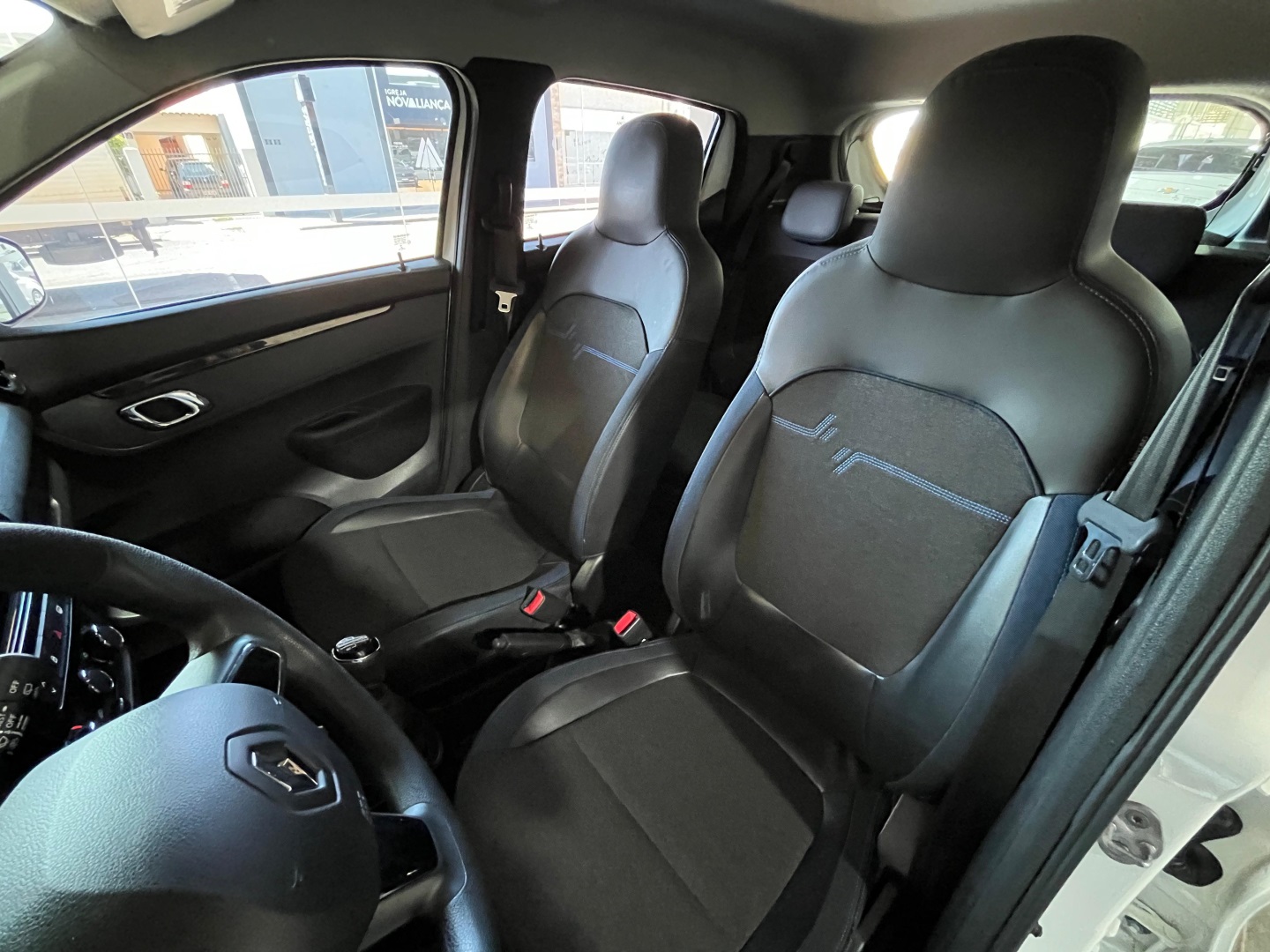 KWID 1.0 12V SCE FLEX INTENSE MANUAL