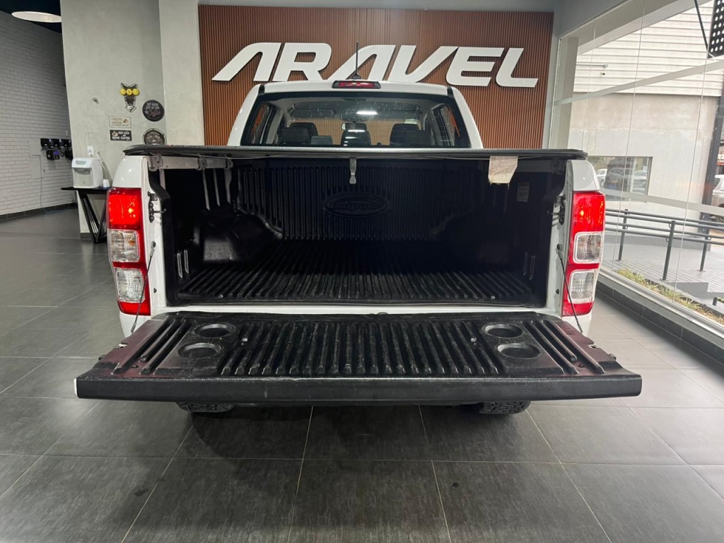 RANGER 2.2 XLS 4X4 CD 16V DIESEL 4P AUTOMÁTICO