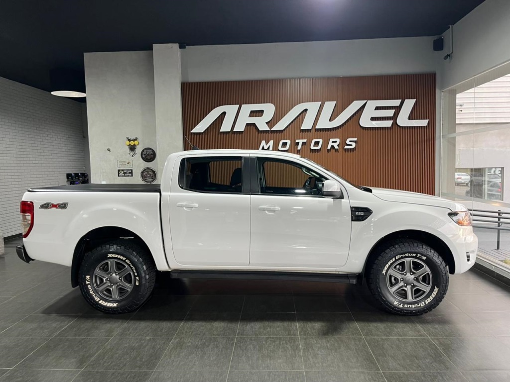 RANGER 2.2 XLS 4X4 CD 16V DIESEL 4P AUTOMÁTICO