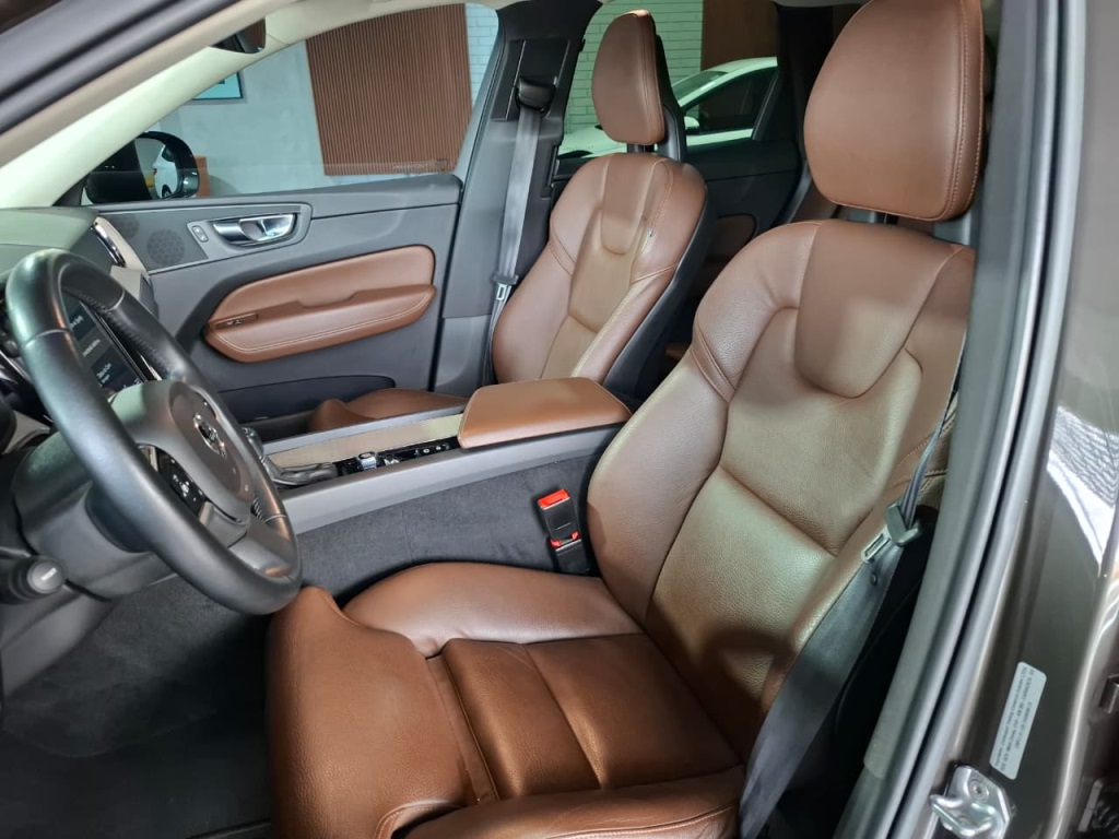 XC60 2.0 T5 GASOLINA INSCRIPTION AWD GEARTRONIC9