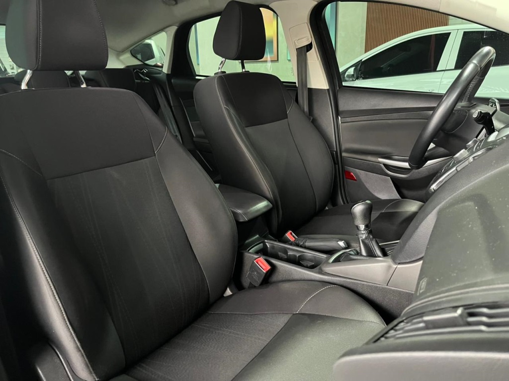 FOCUS 1.6 SE 16V FLEX 4P MANUAL25