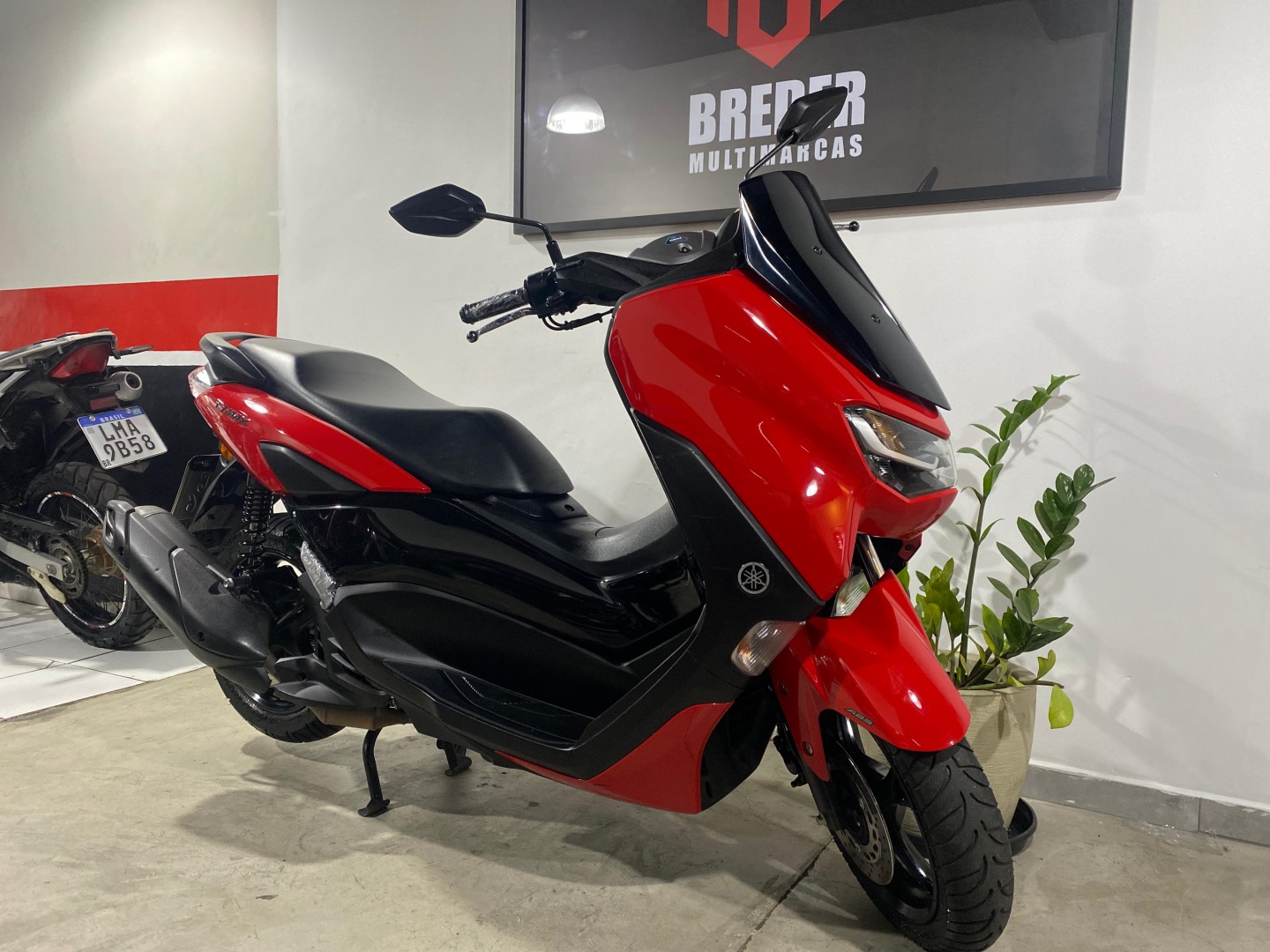 YAMAHA NMAX CONNECTED 160 ABS NMAX CONNECTED 160 ABS