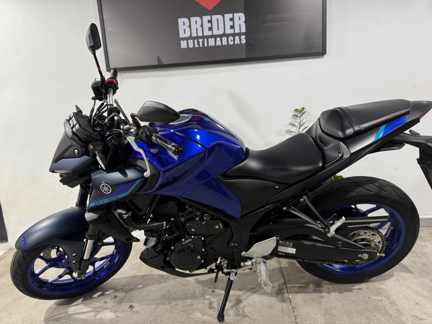 YAMAHA MT-03 321 MT-03 321