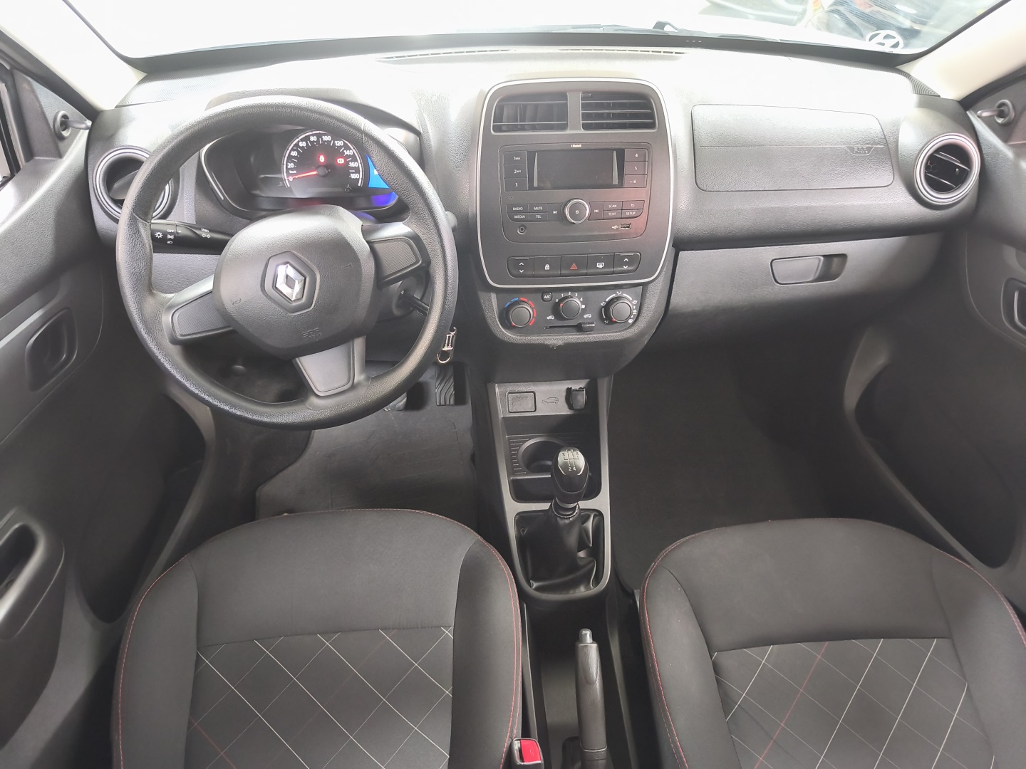 RENAULT KWID