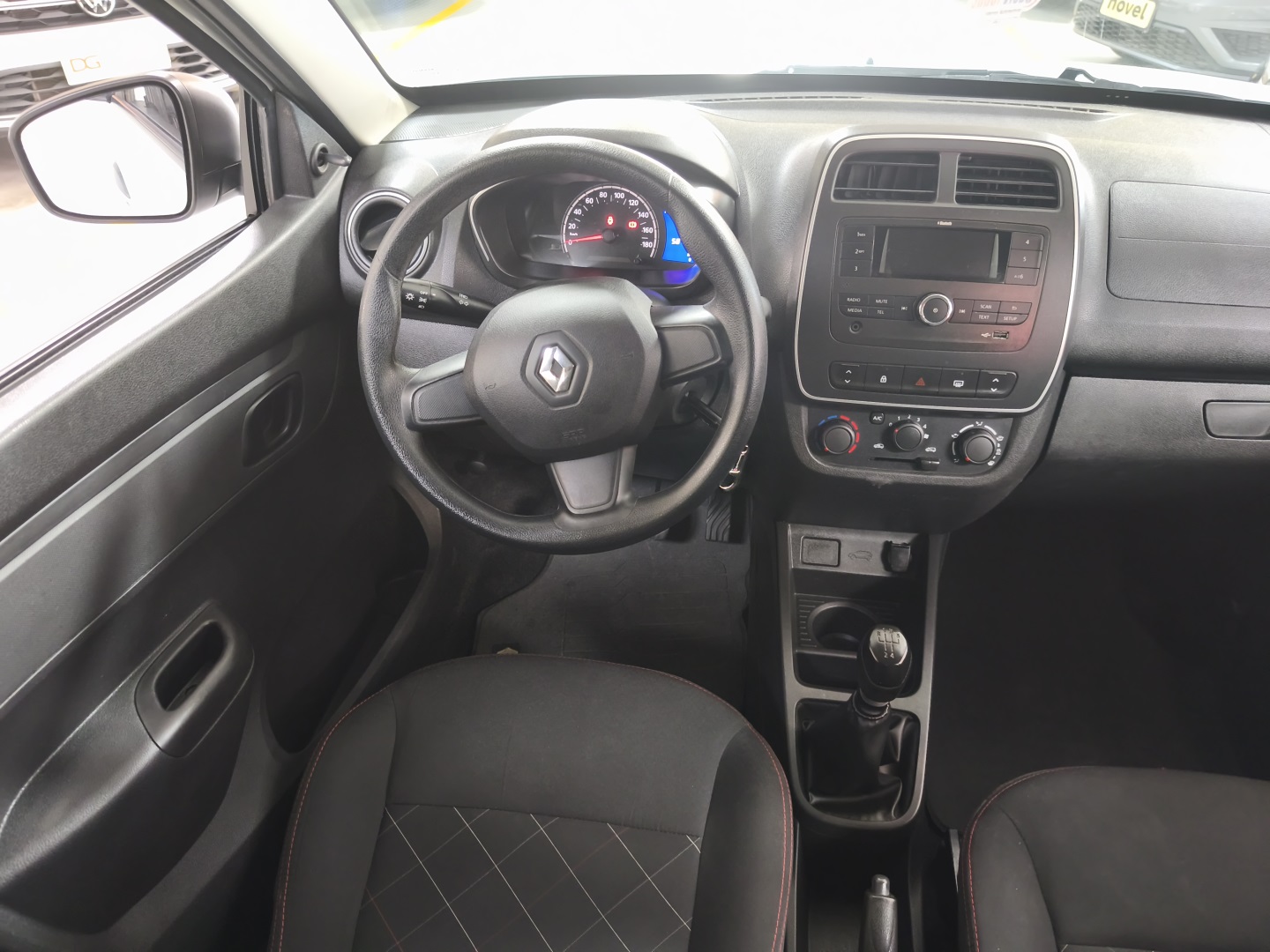 RENAULT KWID