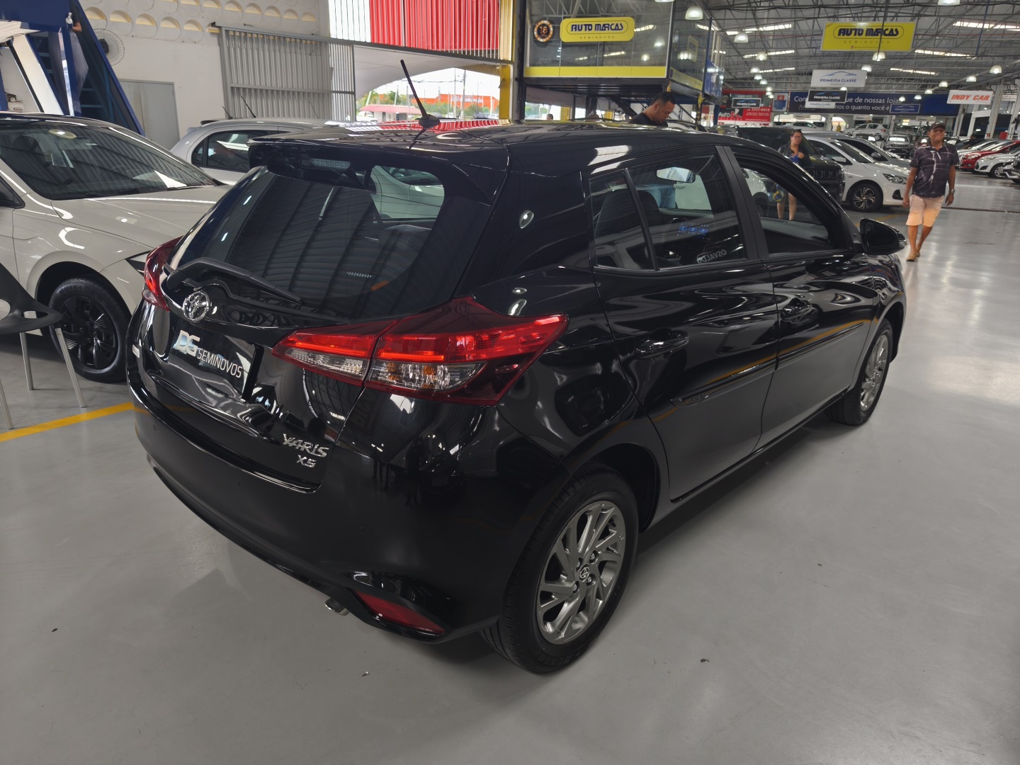 TOYOTA YARIS