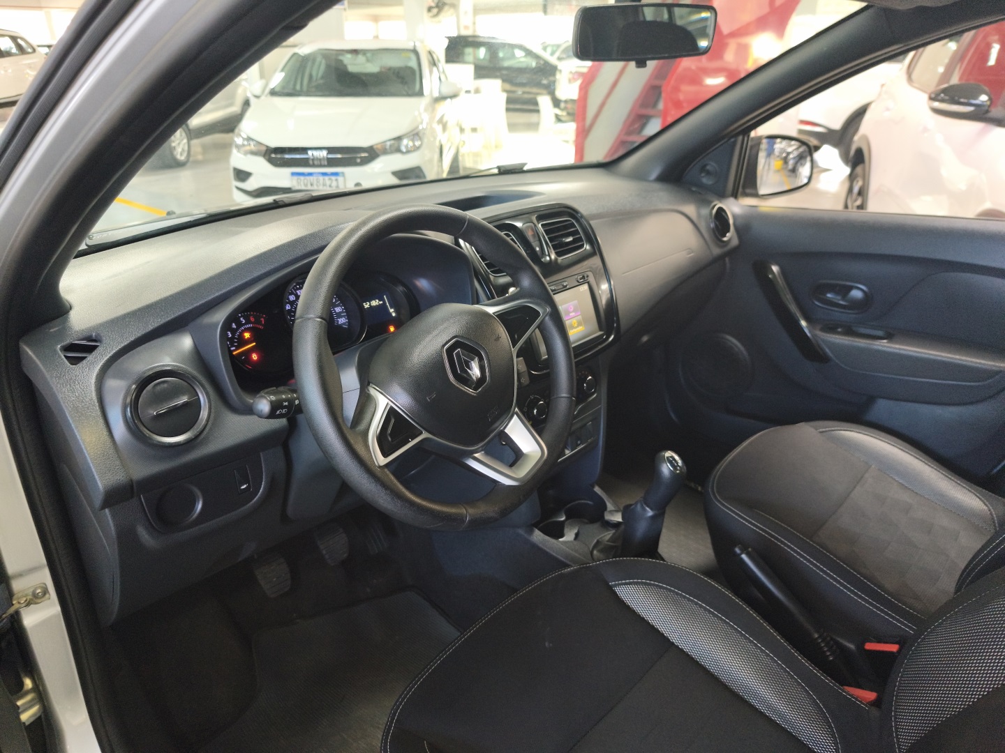 RENAULT SANDERO
