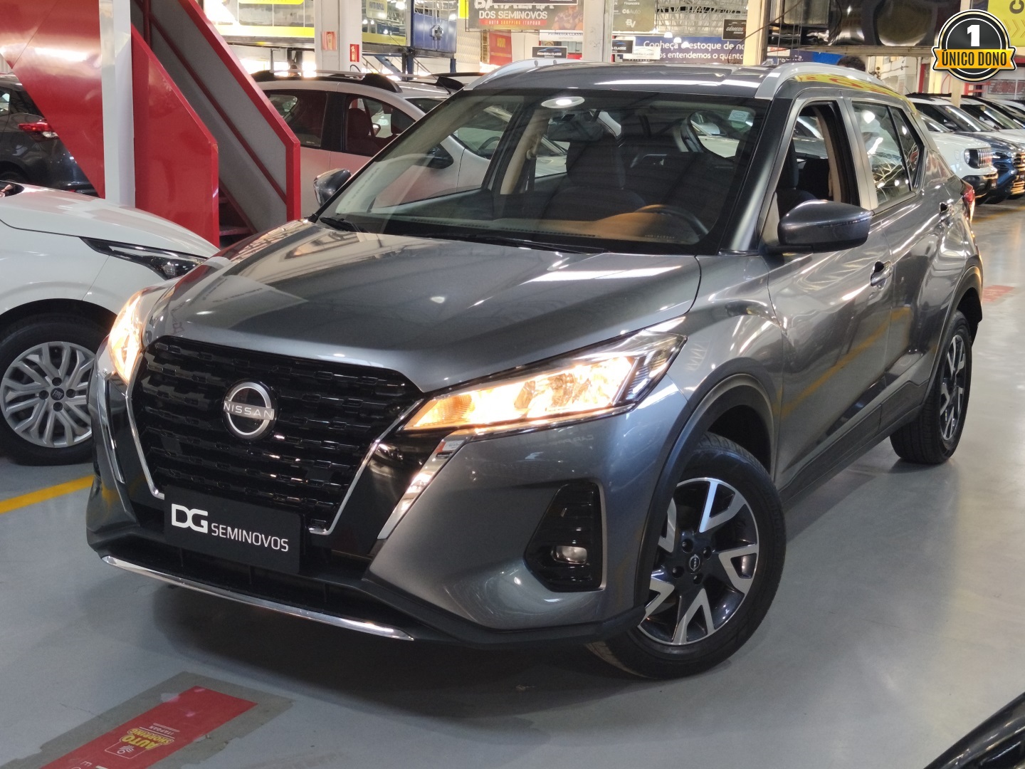 NISSAN KICKS