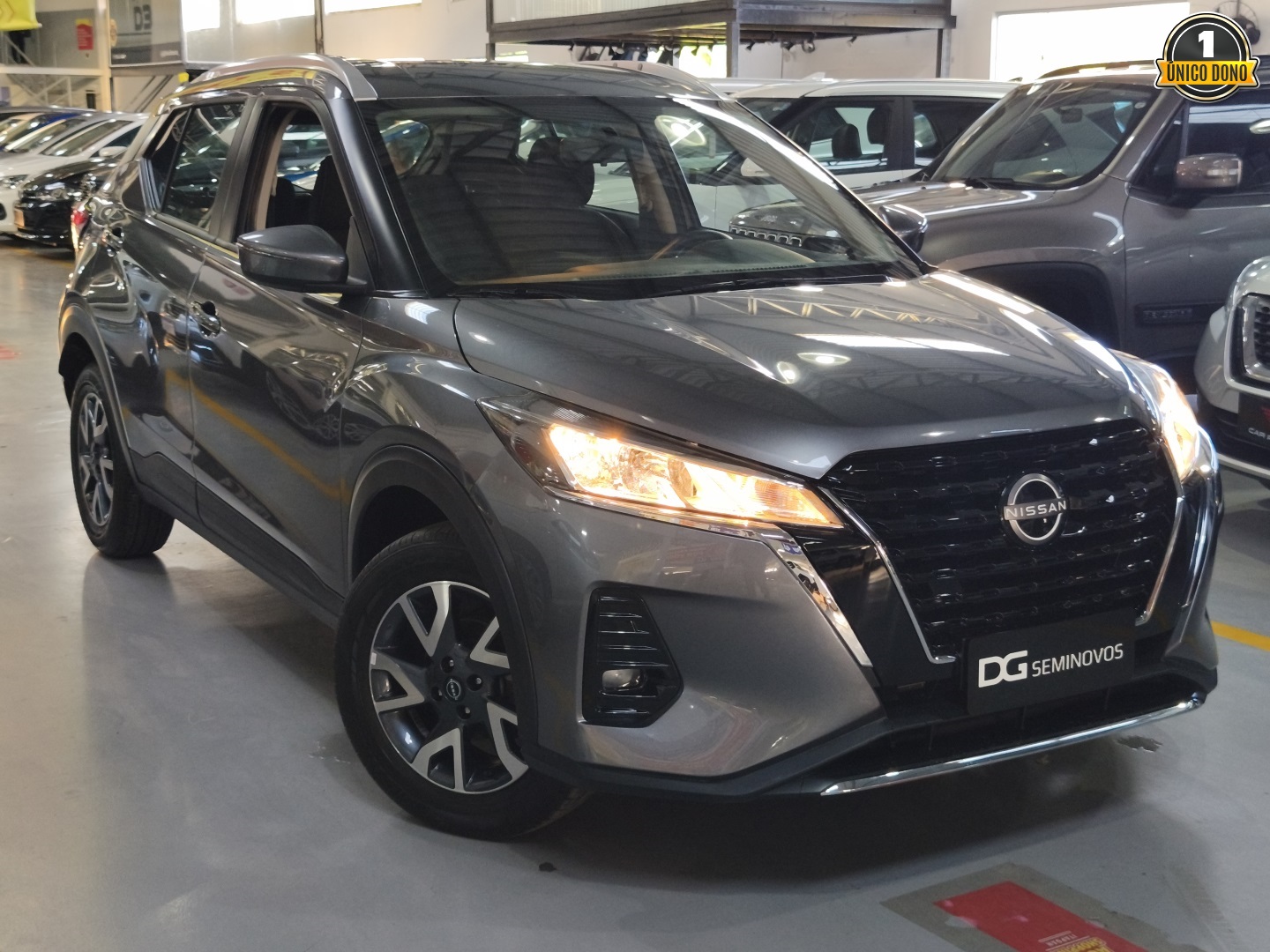 NISSAN KICKS