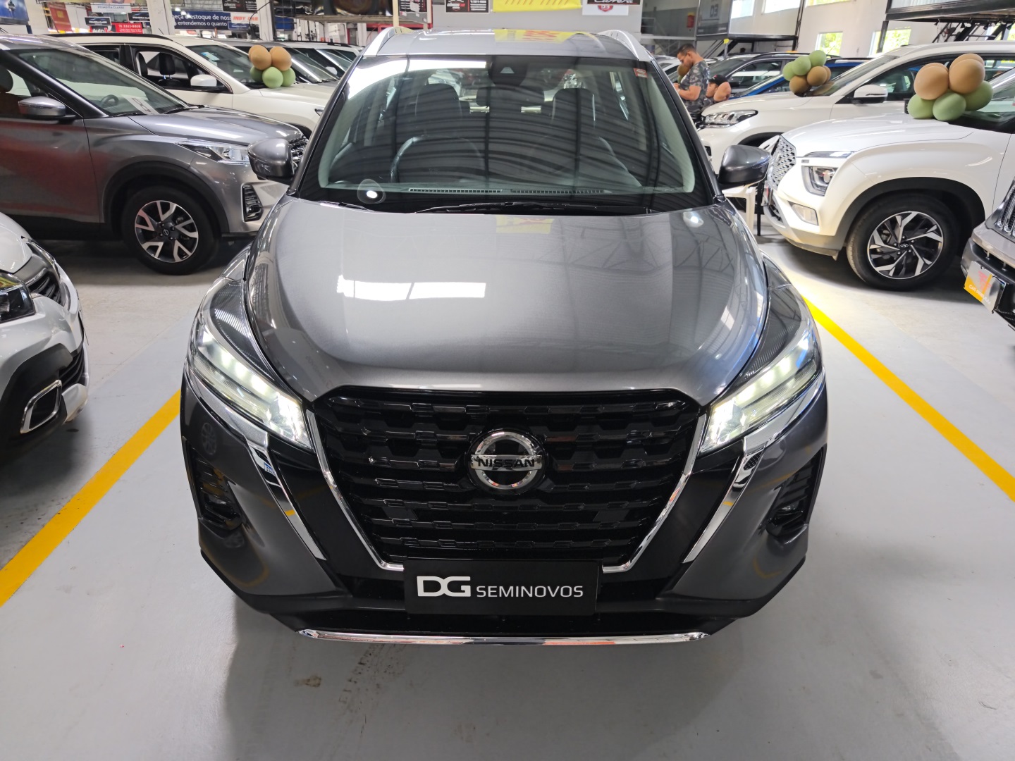 NISSAN KICKS