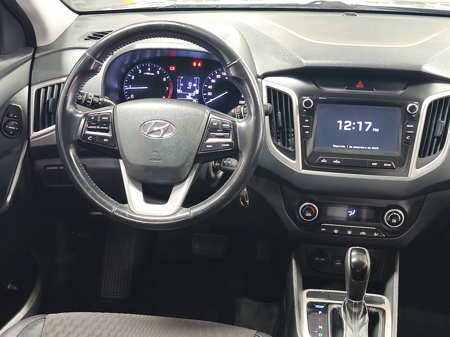 HYUNDAI CRETA