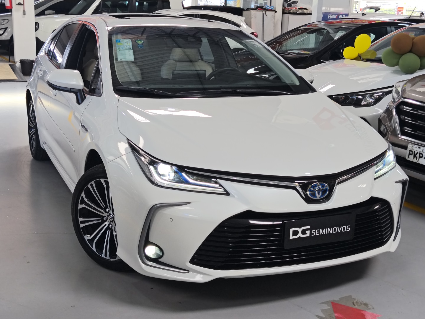 TOYOTA COROLLA