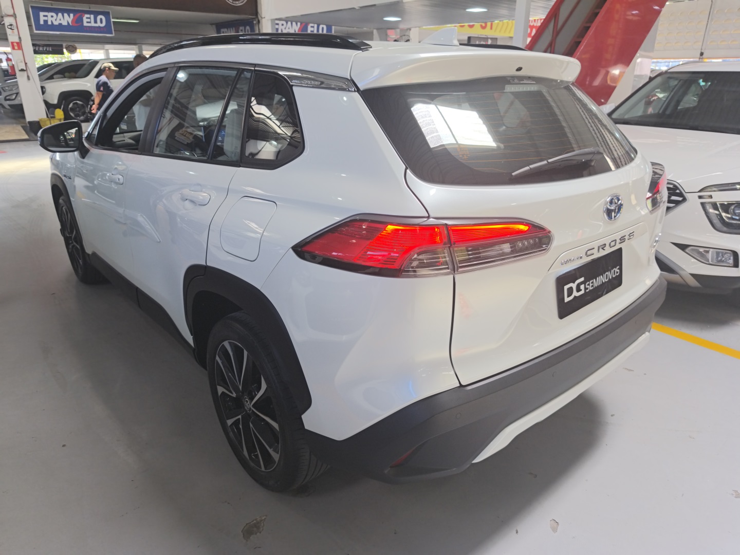 TOYOTA COROLLA CROSS