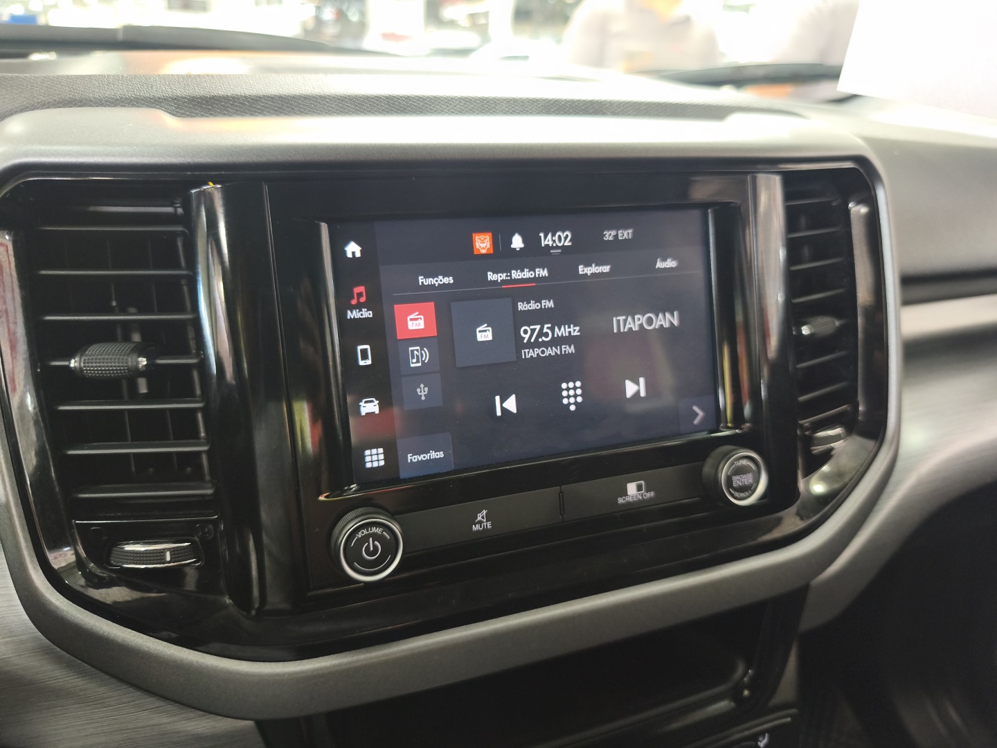 FIAT TORO