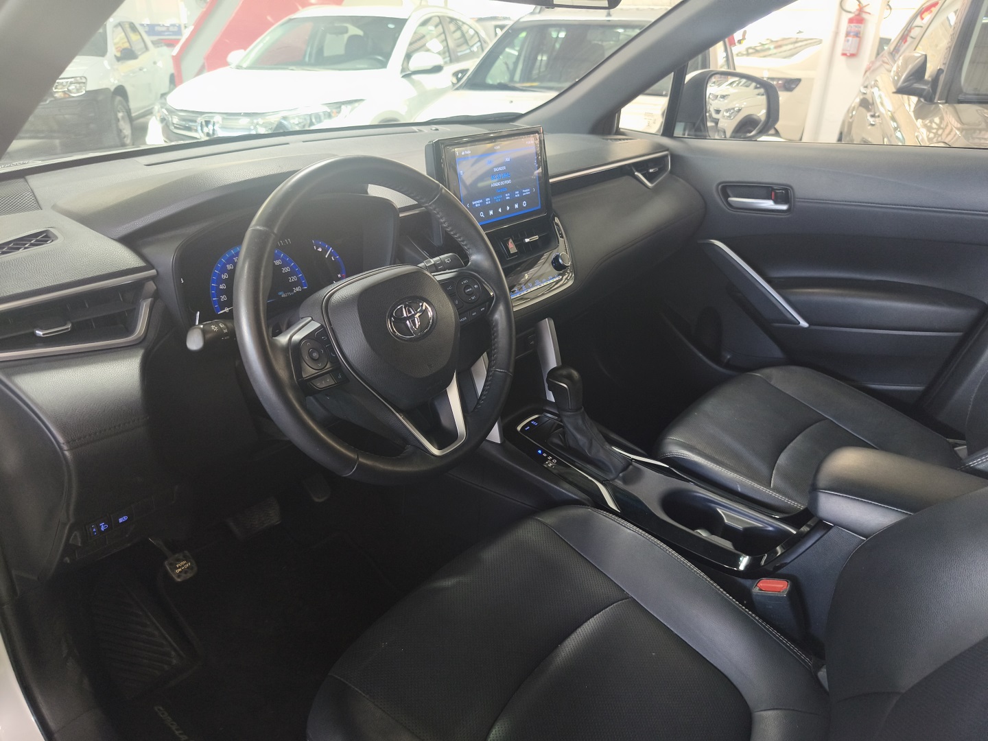 TOYOTA COROLLA CROSS