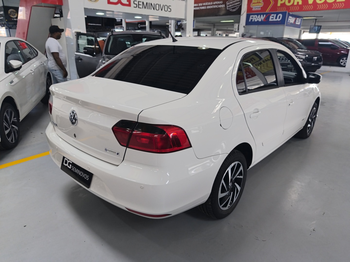 VOLKSWAGEN VOYAGE