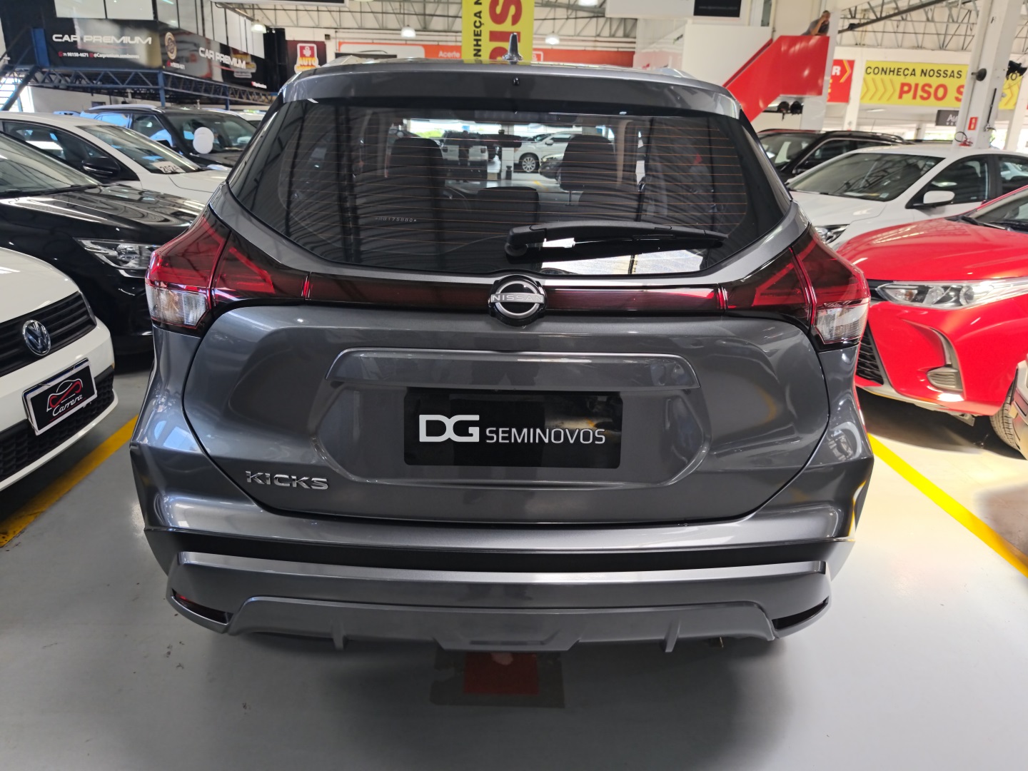 NISSAN KICKS