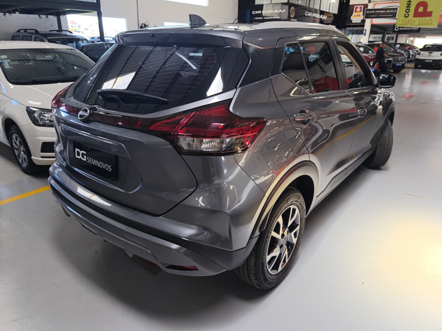 NISSAN KICKS