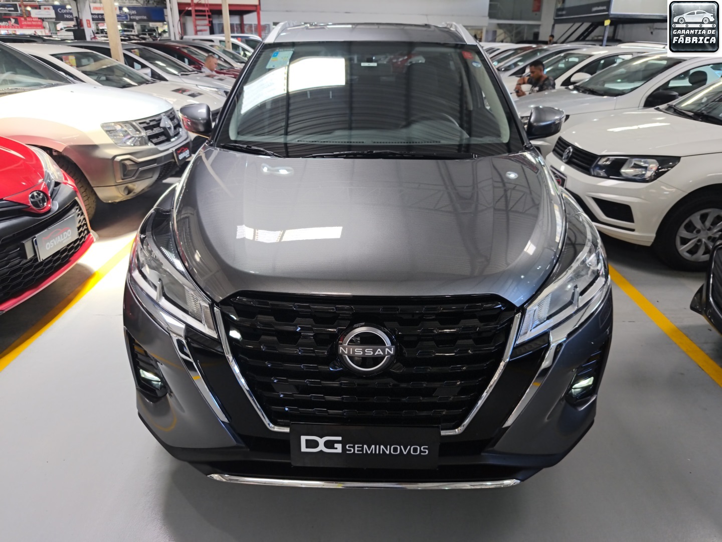 NISSAN KICKS