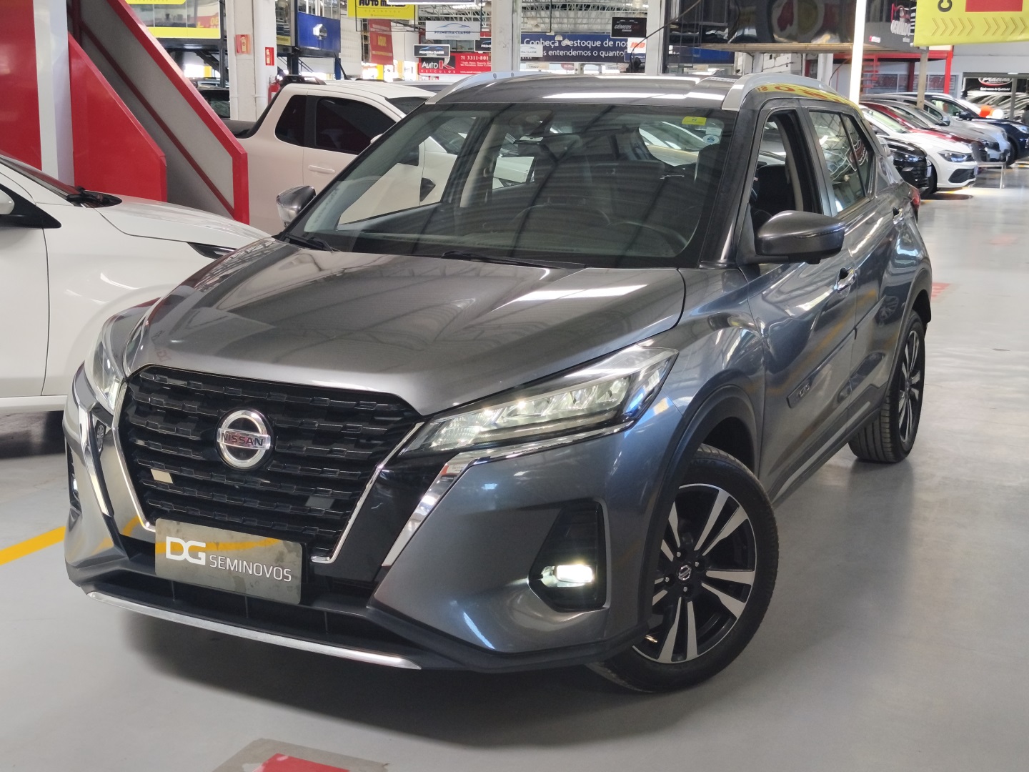 NISSAN KICKS