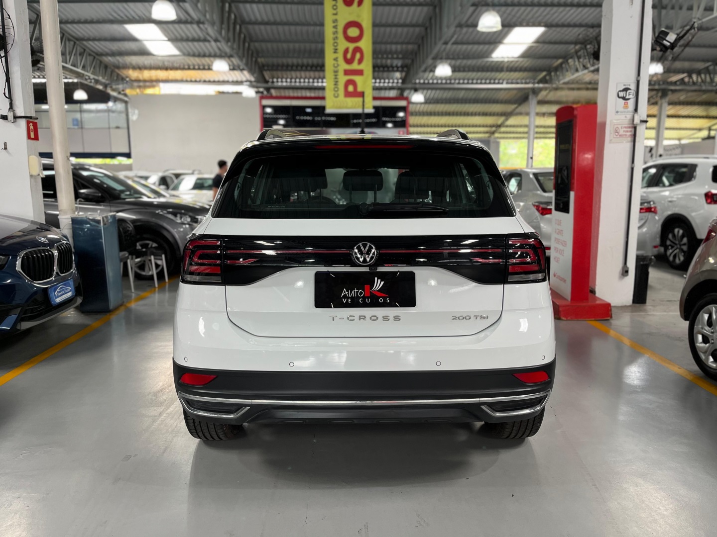 VOLKSWAGEN T-CROSS