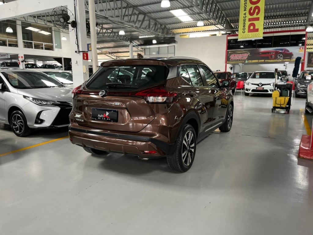 NISSAN KICKS