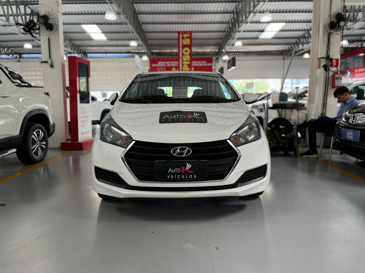 HYUNDAI HB20